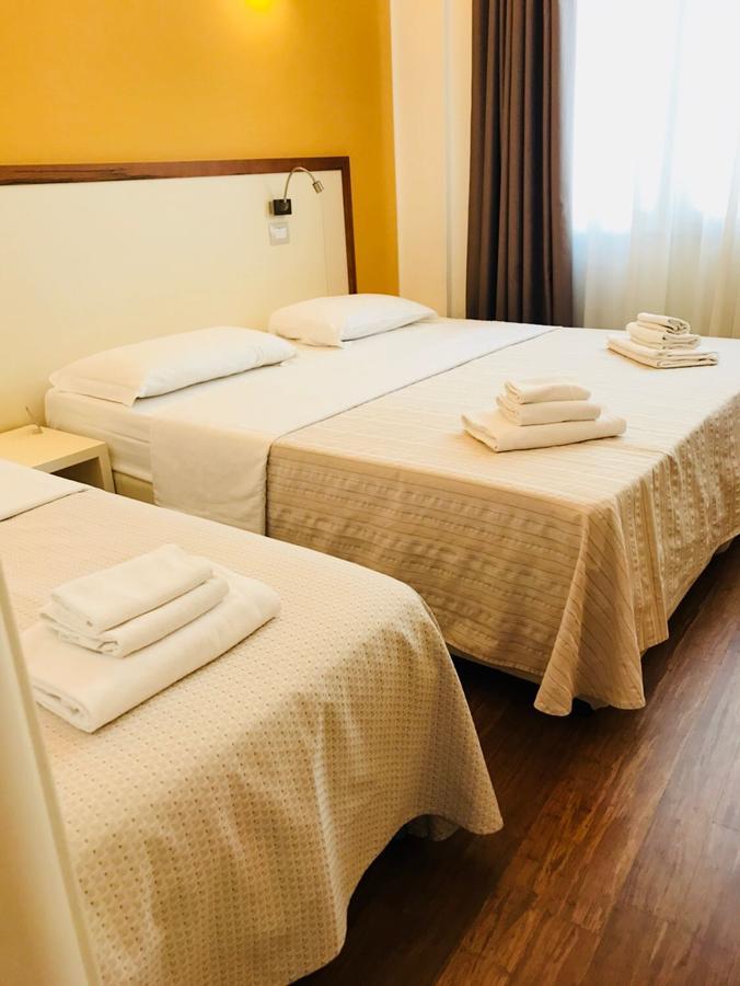 Hotel Dedoni Кальярі Екстер'єр фото